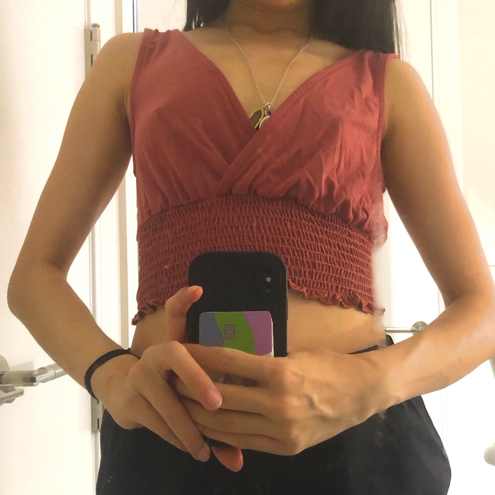 F21 pink cropped top